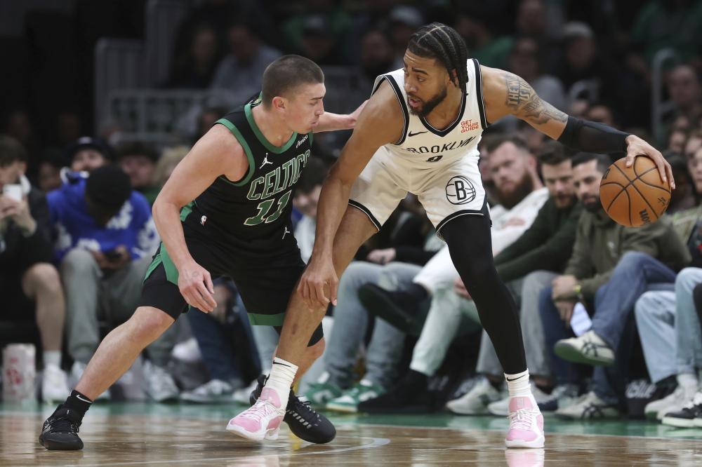 其中包括多 其中包括多